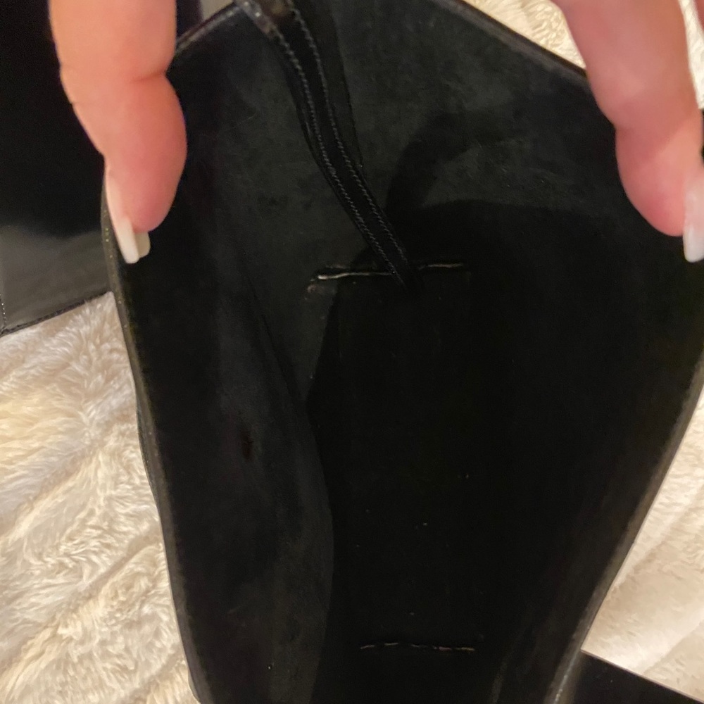 RARE Gucci Vintage Glossy Black Leather Tote - Picture 12 of 15